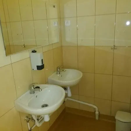 بيت شباب Hostel Bialogard *